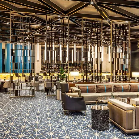 Grand Convention Center Hotel