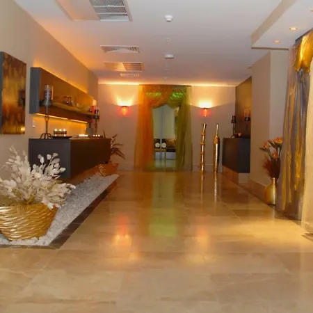 Hotel Grand Convention Center
